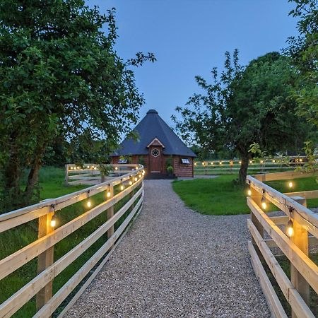 Apple Blossom Glamping Килкенни Экстерьер фото